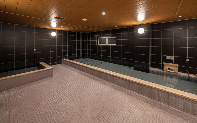 Capsule Plus Yokohama Sauna & Capsule