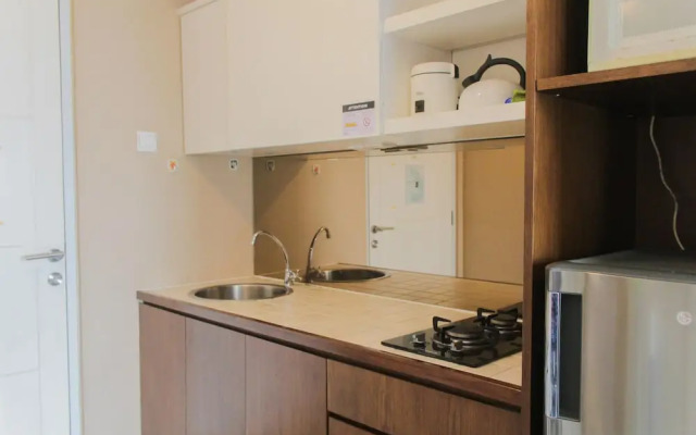 Strategic and Modern Studio Apartment at Bintaro Plaza Residence