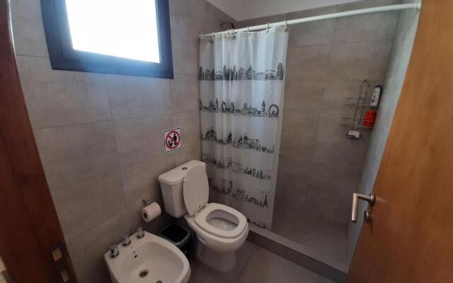 5 - Departamento 2 Dormitorios, Cochera - Mendoza Argentina