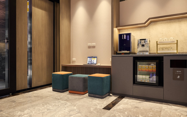 Orange Hotel Ximen Hanzhong