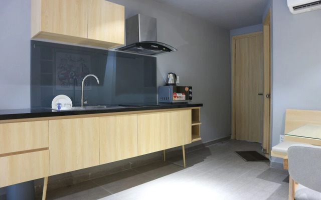 RedDoorz Plus  Le Van Sy Street 2