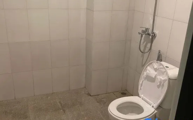 Cozzy puri lk shari apartment – Bathroom – Kerobokan Kelod