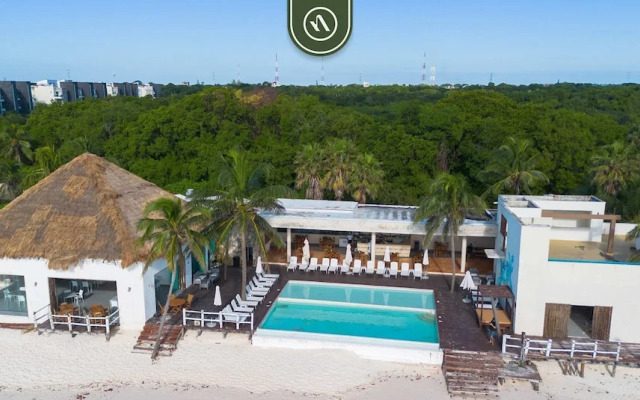 Nick Price Residences A 206