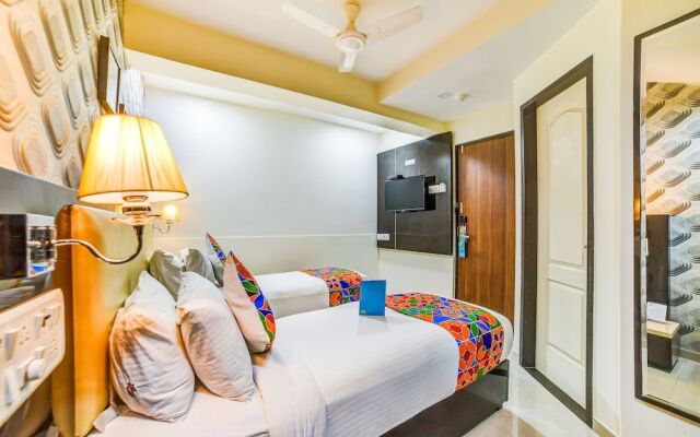 Hotel Laaiba Residency