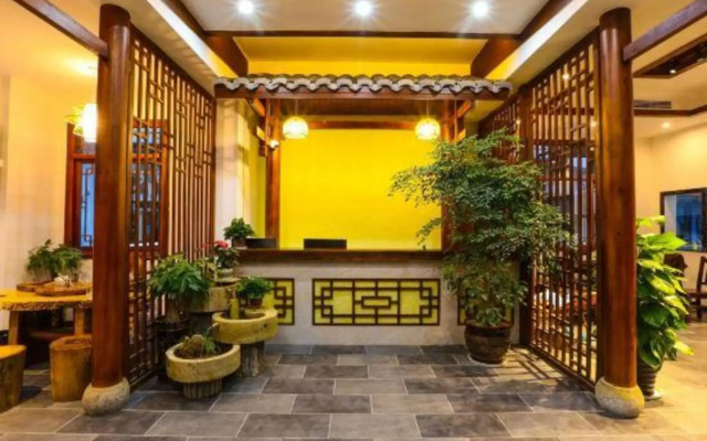 Zhangjiajie Yujian Inn