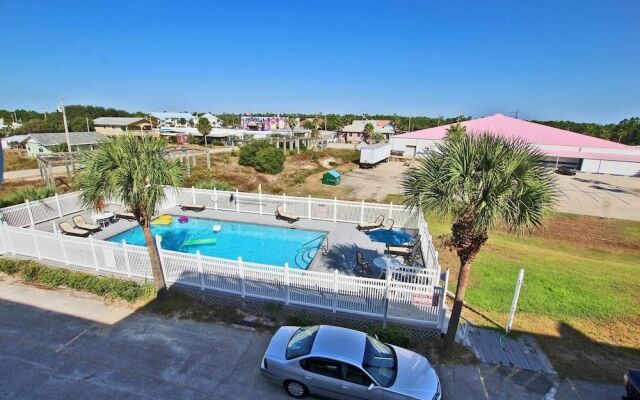 Seascape 102 - 2 Br condo