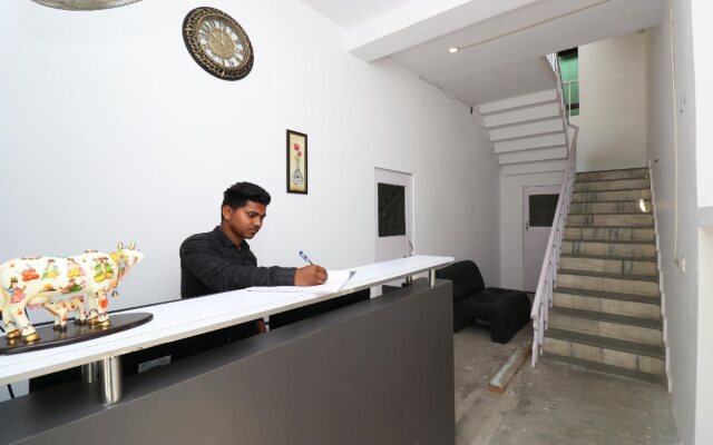 Mohan Hotel