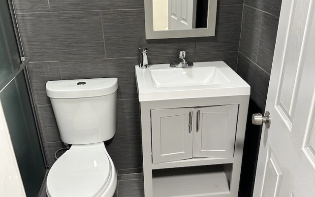 Economy 7 Inn Near Hampton University VA
