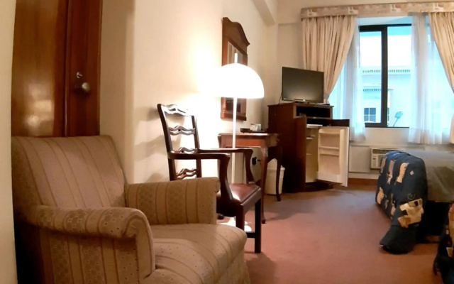 Hotel Maury