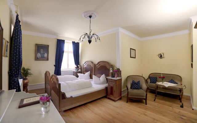 Hotel zum Kreuz St Peter