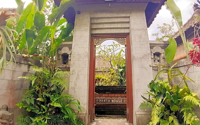 Merta House Jasan Village