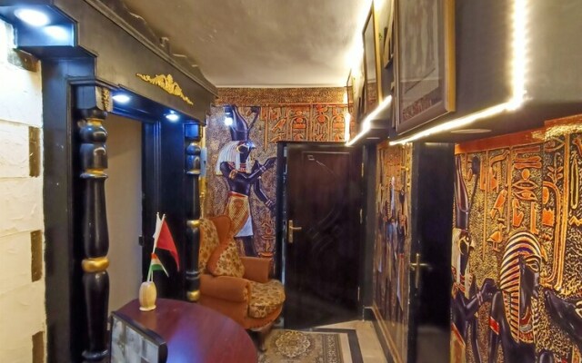 Castle Hotel - Hostel