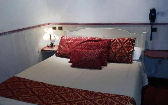 Hotel Mignon