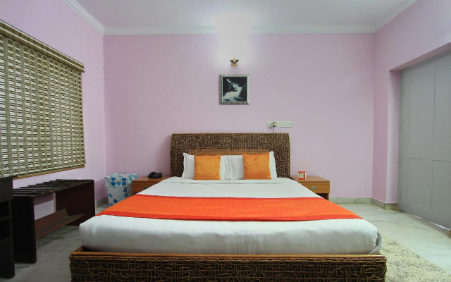 OYO 10022 Hotel Oak Castle