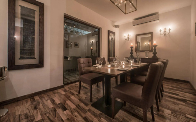 Residence by Uga Escapes