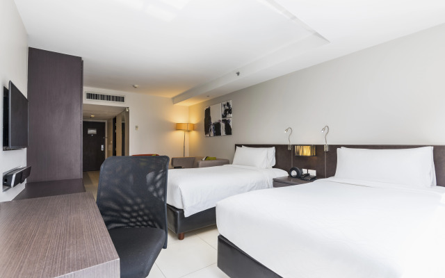 Отель Maitria Sukhumvit 18 Bangkok – A Chatrium Collection