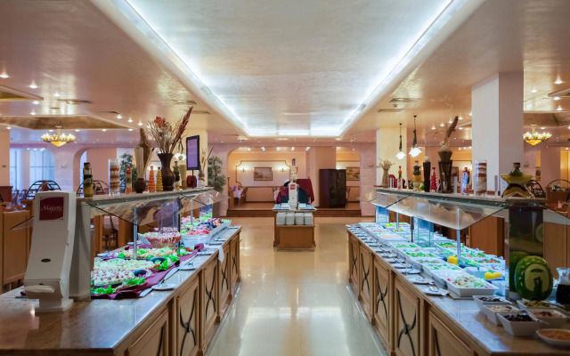 DIT Majestic Beach Resort