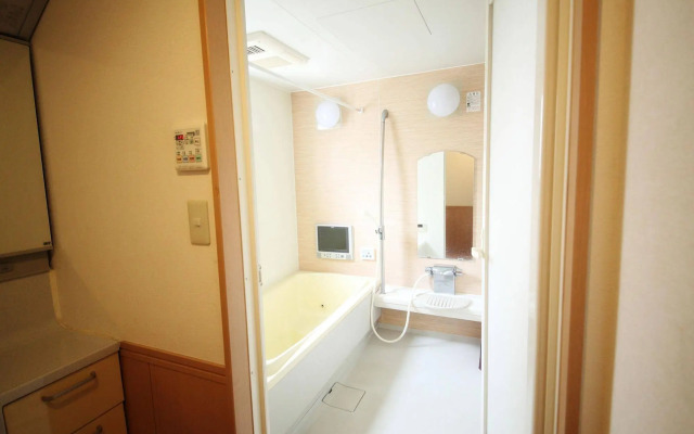 Tokyo House Inn
