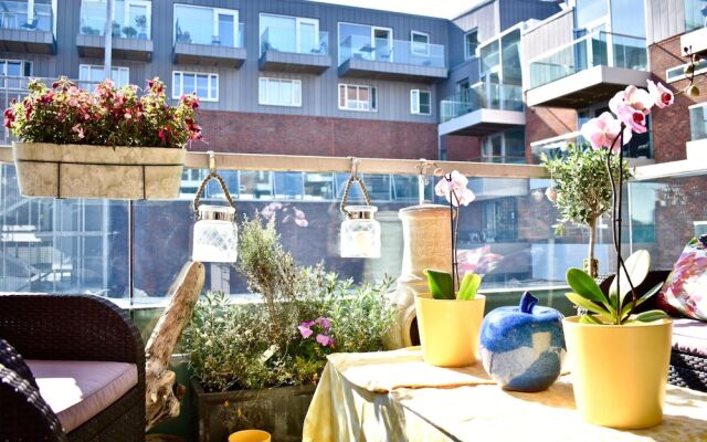 1 Bedroom Flat With Balcony in Rathmines