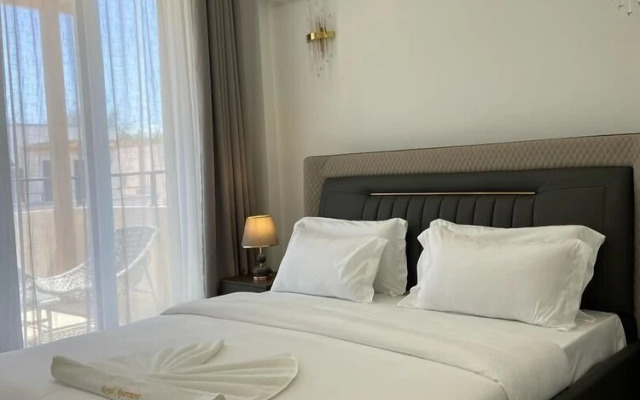Royal Apartment