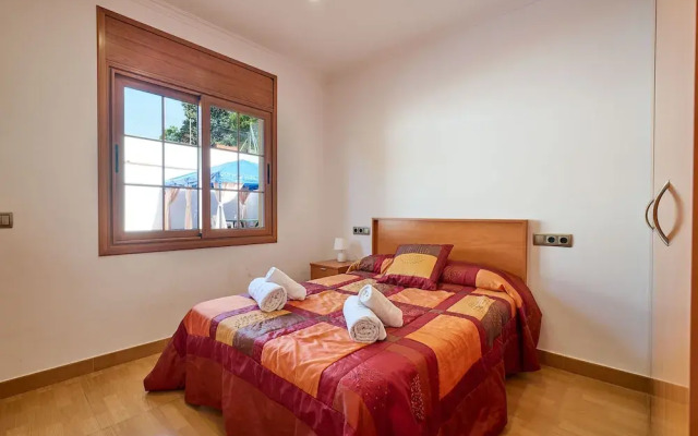 Marina in Blanes With 6 Bedrooms and 4 Bathrooms