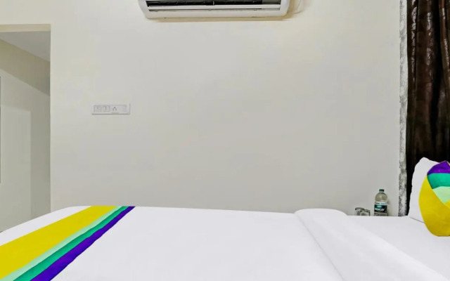 Hotel Ashoka Grand