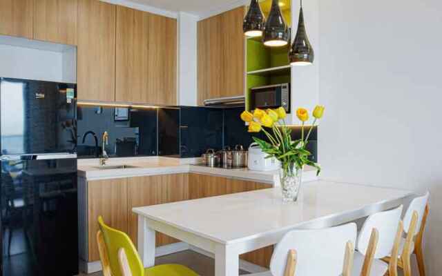 Republic Plaza Serviced Apartment