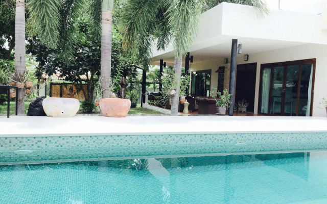 Electric Mango Bungalow Resort Hua Hin