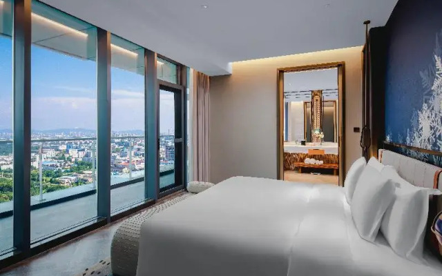 Hotel Indigo Yantai Golden Coast