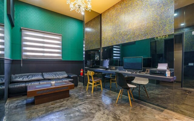 Elysia Hotel in Pyeongtaek
