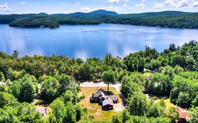 Vintage Schroon Lake Farmhouse w/ Private Beach!