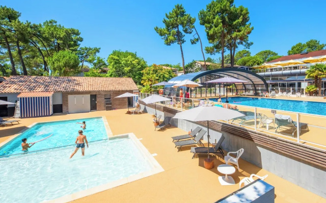 Azureva Ronce Les Bains