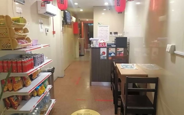 New Hua Kiew Inn By CV