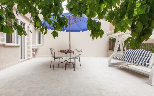 Rental In Rome Baldo Apartment