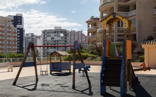 Ático dúplex en urbanización familiar