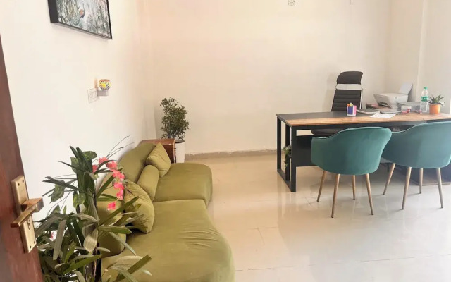 Apna Homes Stay and Hotel I Gurugram