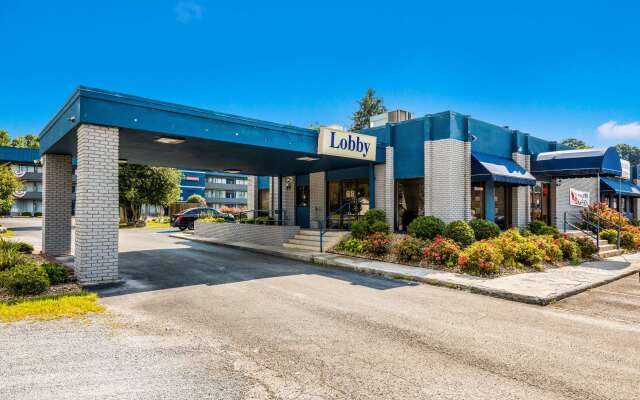 Suburban Studios Middlesboro