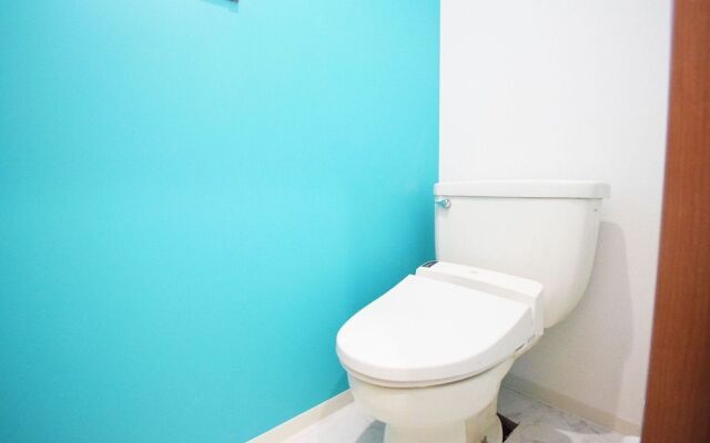 Oval Tokyo Ikesan 301