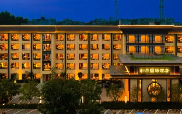 Peace International Hotel