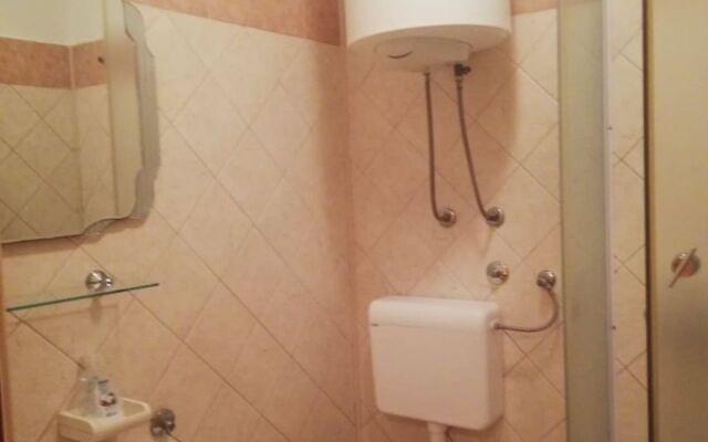 Studio apartment Pool - swimming pool and grill SA2 Bibinje, Zadar riviera