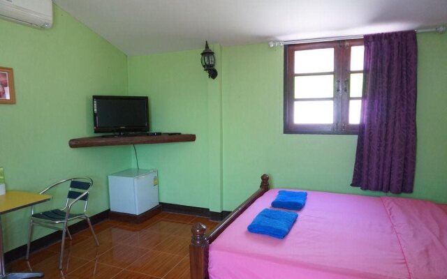 Ban Sabai Dee Resort 2