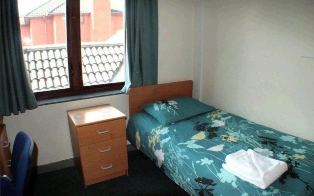 Queens University Belfast - Elms Village - Hostel