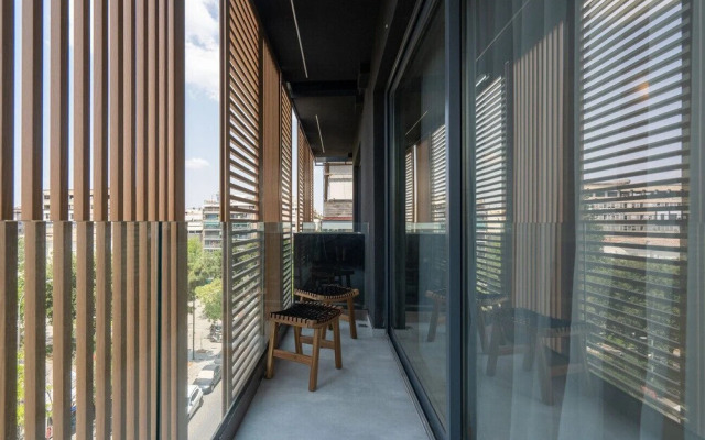 LIV Athinum 1 - Luxury Apartment 3B
