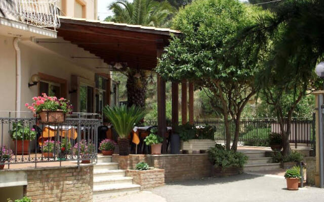 Mosaici Da Battiato Hotel