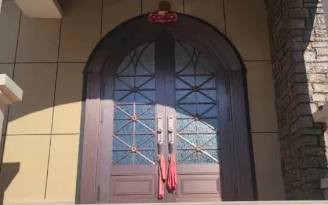 Yiran Hotel