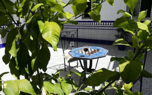 Casa Valientes A - Free private parking, WiFi & AC