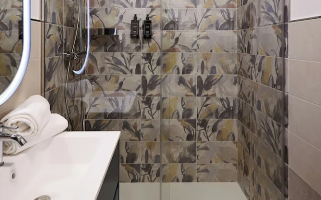 La Corte Rental Room