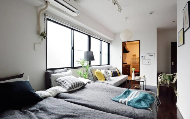 nid NIPPONBASHI at Ebisu