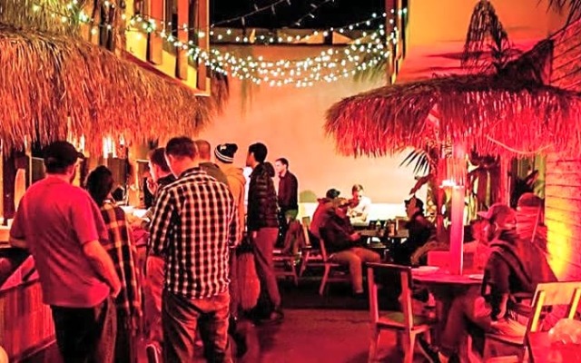 Banana Bungalow West Hollywood Hotel & Hostel