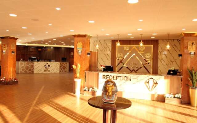 Luxor Hotel Armed Forces